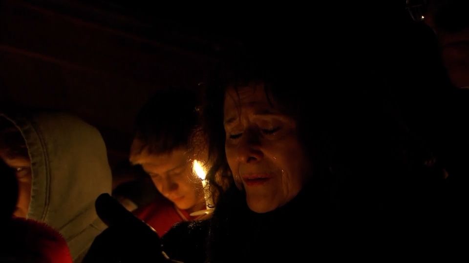 Two students, gunman dead in New Mexico school shooting | Reuters