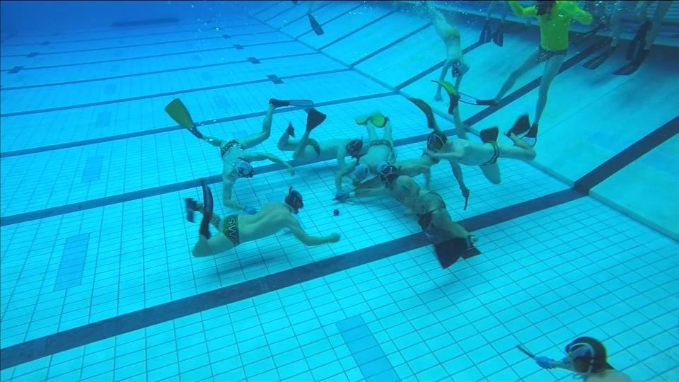 Underwater hockey 'Octopush' thrives in Britain again | Reuters