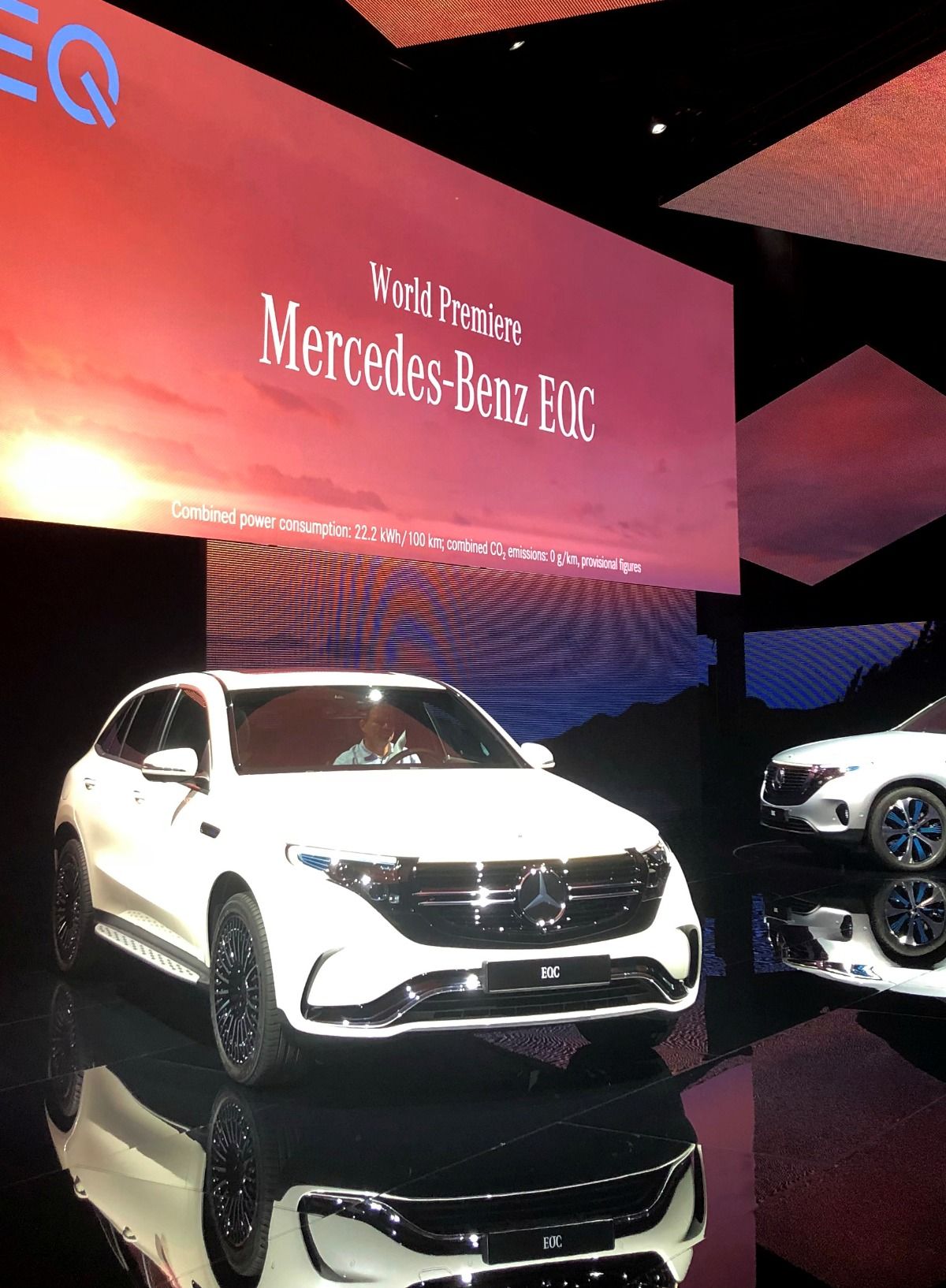 Mercedes Opens The German Assault On Tesla Reuters Tv