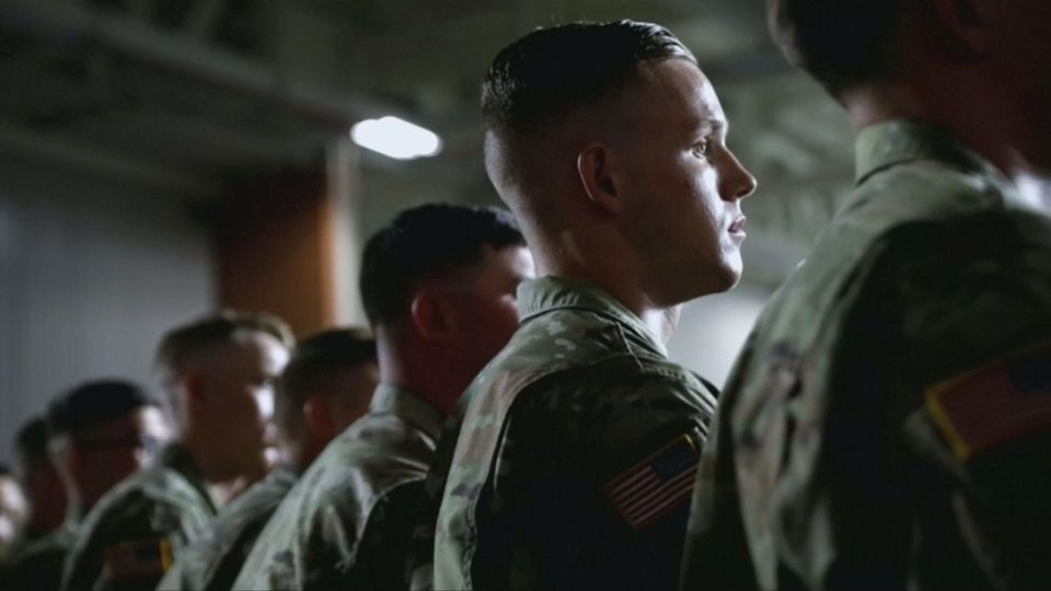 Over 5,200 U.S. troops heading to Mexico border