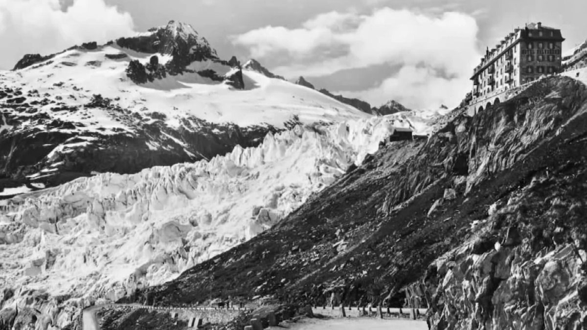 Old glacier photos show extent of global warming - Reuters