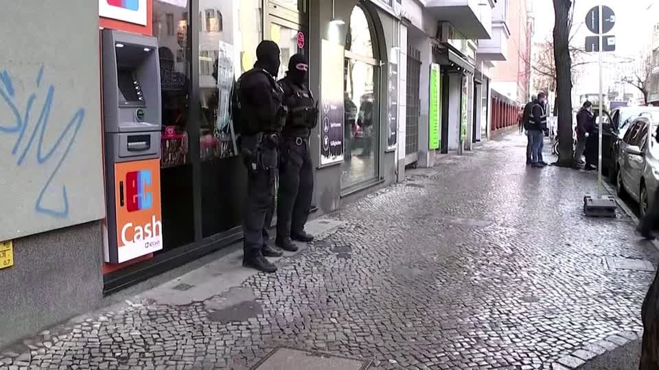 German police raid criminal Arab, Chechen clans in Berlin, Brandenburg ...