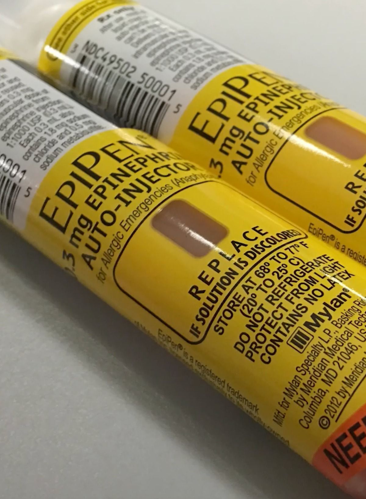 Pfizer agrees to pay $345 mln to resolve EpiPen lawsuit