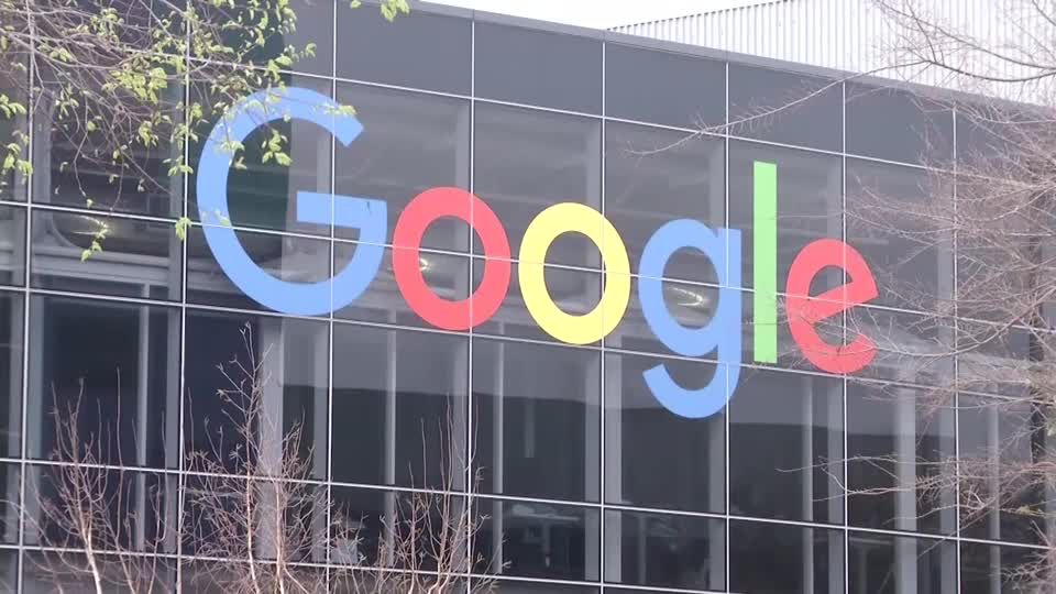 Google delays mandatory return to office indefinitely | Reuters