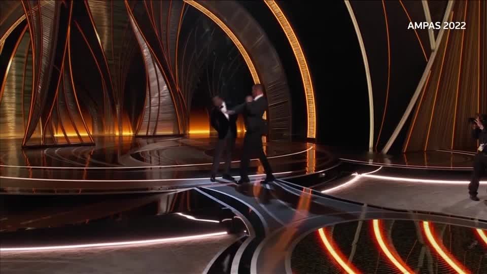 W・スミスがプレゼンターに平手打ち、侮辱に激怒 米アカデミー賞