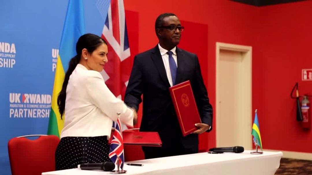 Britain plans to send migrants to Rwanda under tougher asylum policy ...
