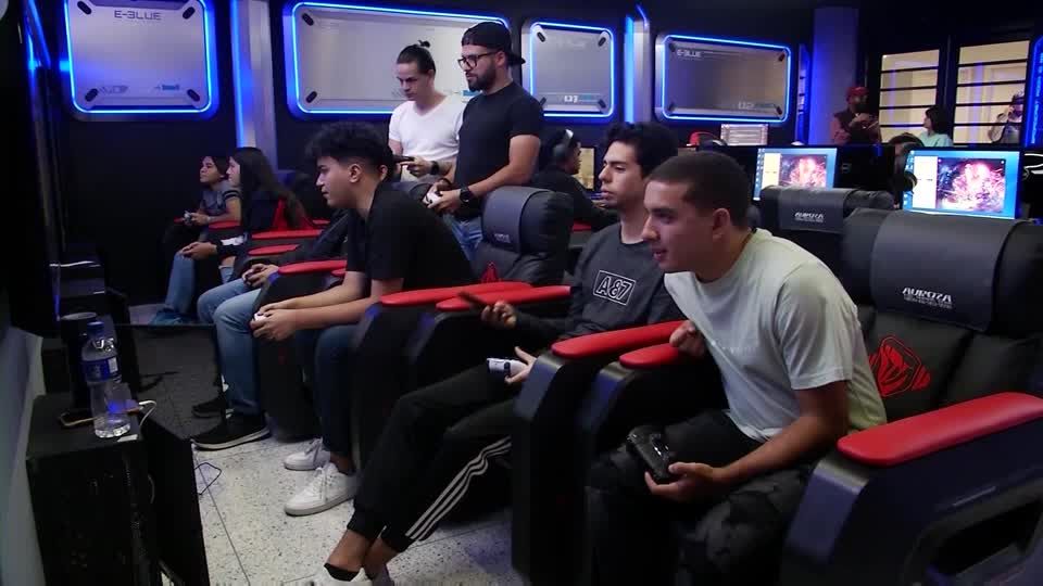 Young Venezuelans aspire to gaming stardom despite obstacles | Reuters
