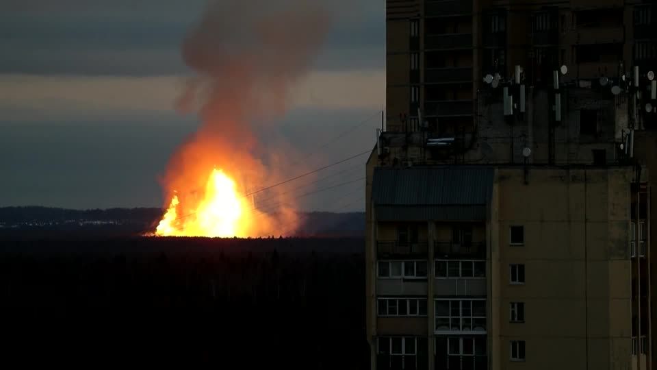 Fire erupts after gas pipe explosion near St. Petersburg | Reuters