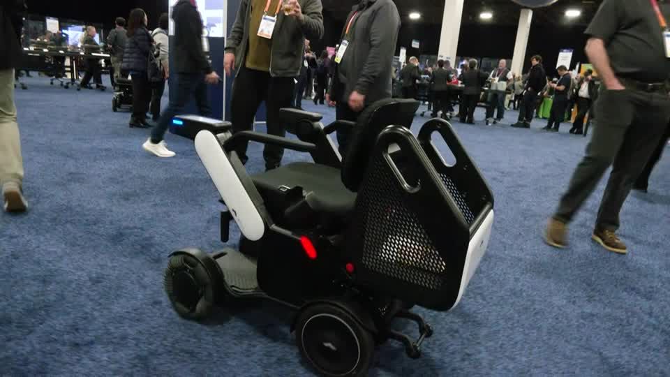 Home defibrillators, autonomous wheelchairs unveiled at CES