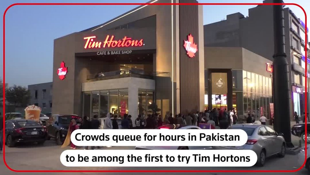 Coffee trumps economic crisis as Tim Hortons opens in Pakistan | Reuters