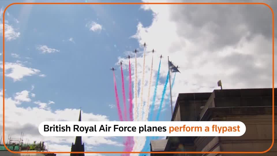 Royals watch Red Arrow flypast after coronation