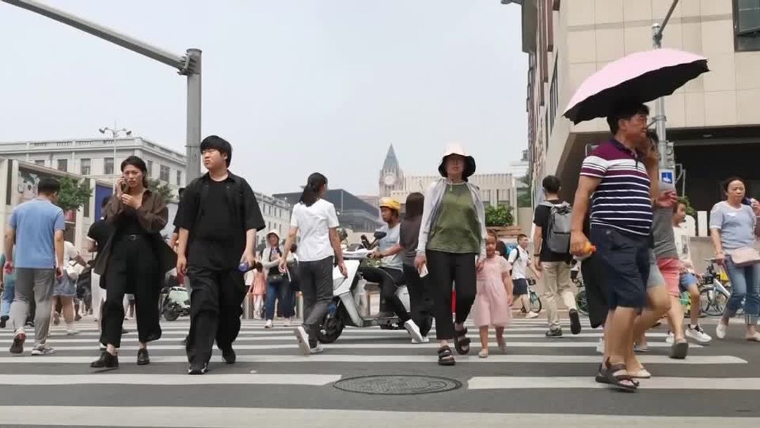 China avoids climate change discussion despite extreme weather | Reuters