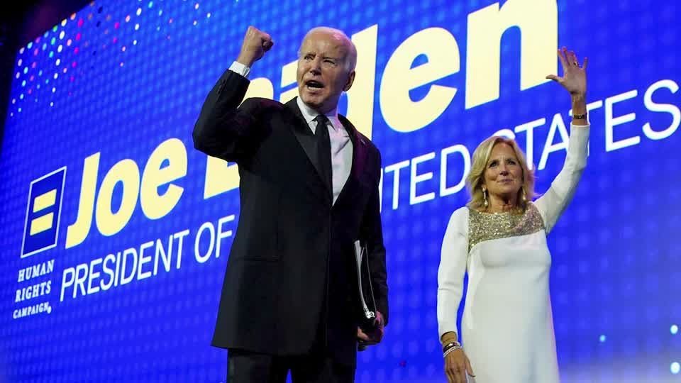 Biden trailing Trump in swing states: NYT polls | Reuters