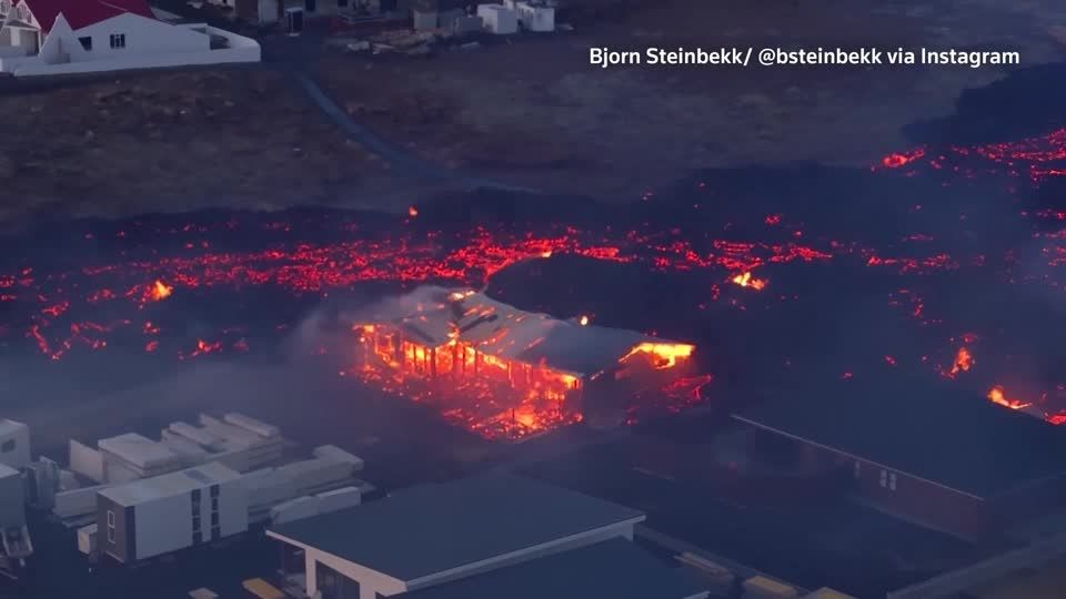 アイスランド南西部の火山が噴火、住民避難 人的被害確認されず | ロイター