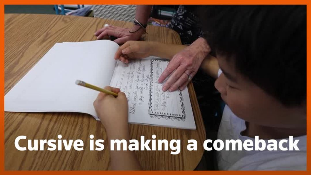 Shunned in computer age, cursive makes a comeback in California | Reuters
