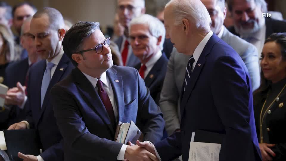Biden willing to meet with House speaker over Ukraine aid | Reuters