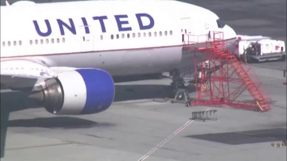 United Airlines flight diverts to LAX after losing a tire | Reuters