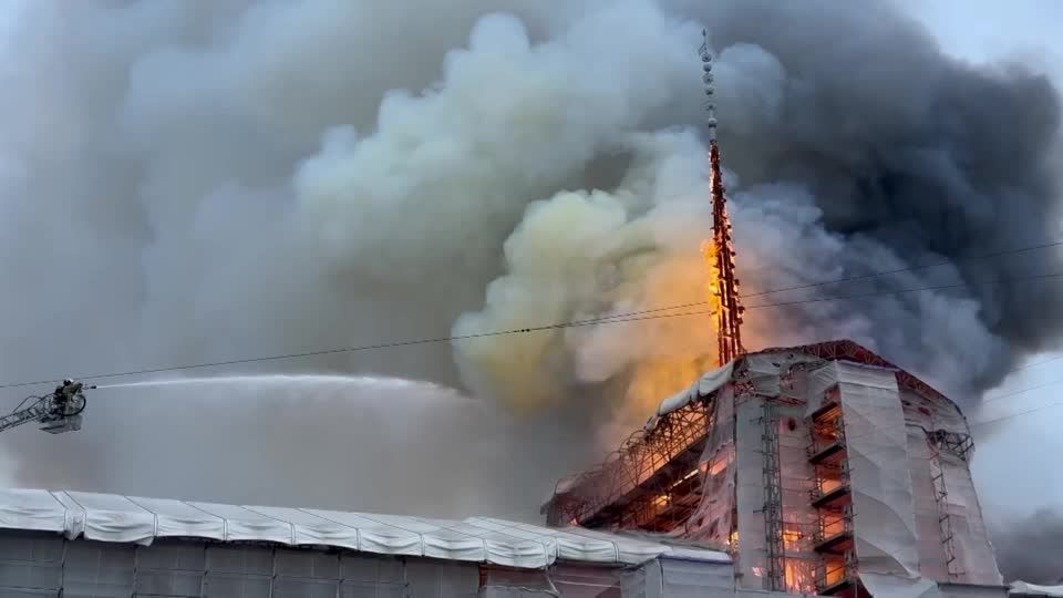 Fire engulfs Copenhagen's historic stock exchange | Reuters