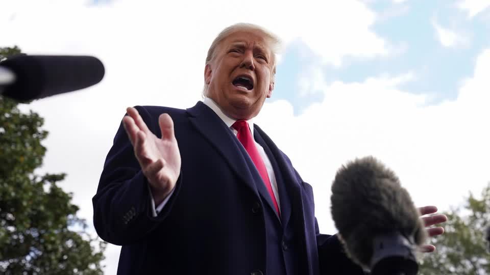 US Supreme Court justices in Trump case lean toward some level of