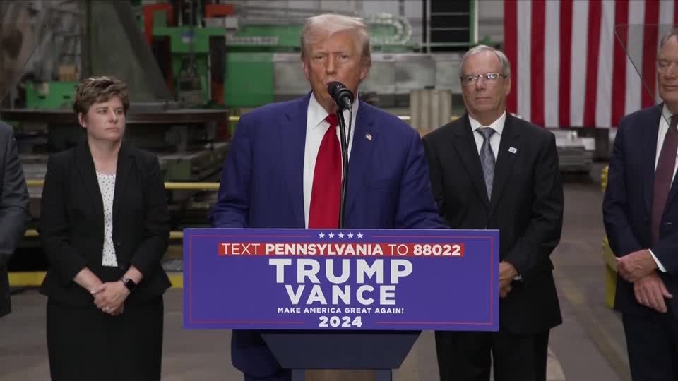Trump says he'll open dozens more power plants | ロイター