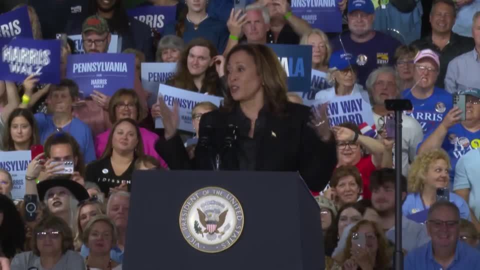 Harris criticizes Trump as the ‘same old show’ at a rally | Reuters