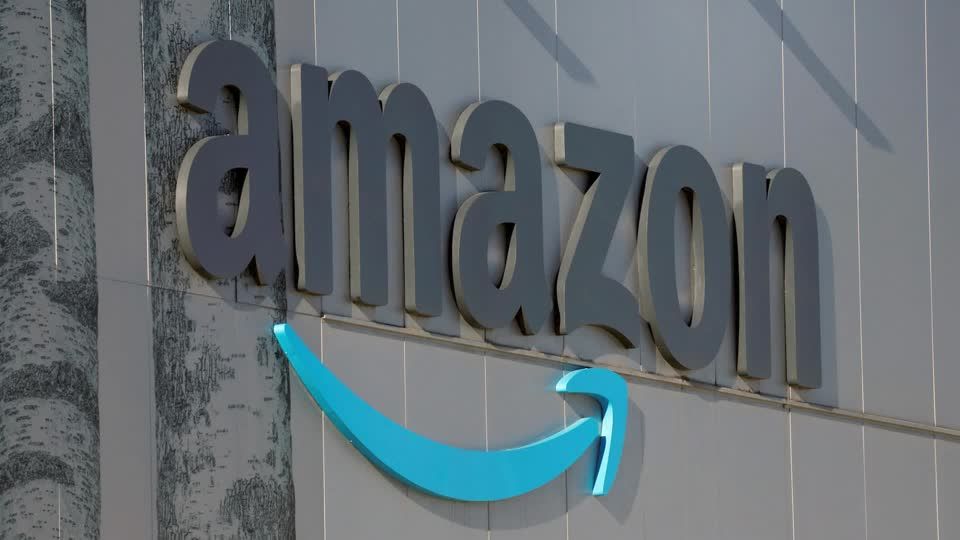 Amazon to mandate 5 days a week in office in 2025 | Reuters
