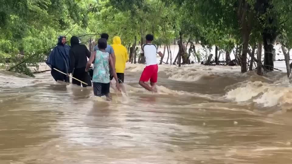 Storm John on track to slam Mexico again as hurricane | Reuters