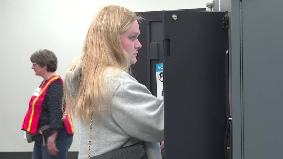 Georgia judge blocks rule requiring hand-count of election ballots