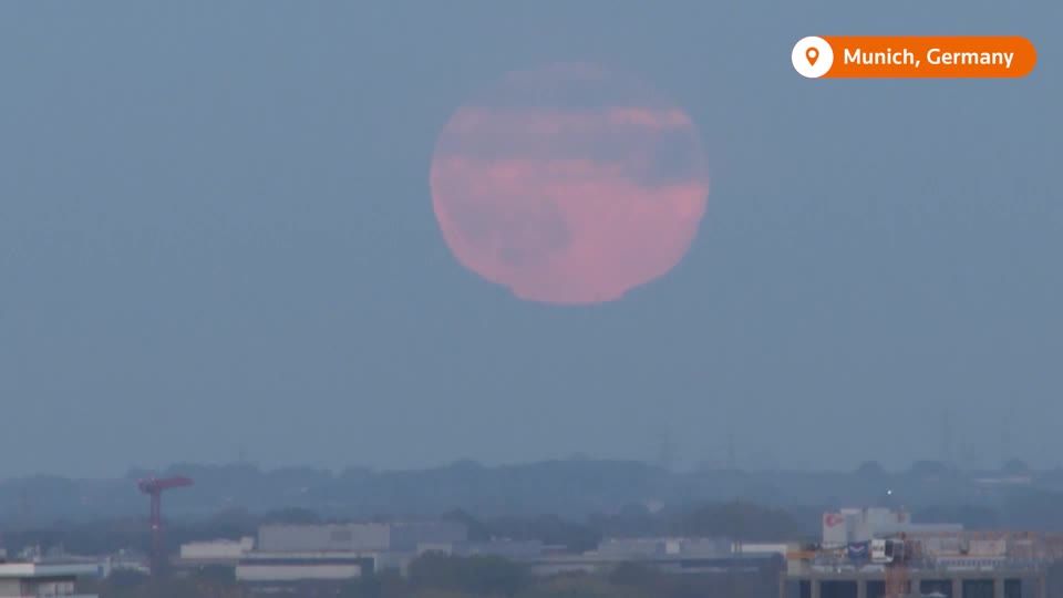 Biggest supermoon of 2024 lights up German sky | Reuters