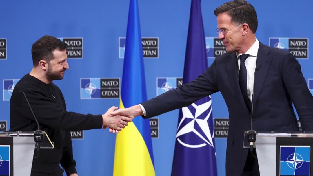 EU, NATO pledge Zelenskiy support but reticent on Ukraine 'victory plan ...