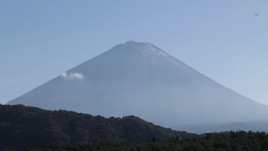 Snowcap on Japan's Mt Fuji this year is latest spotted in 130 years ...