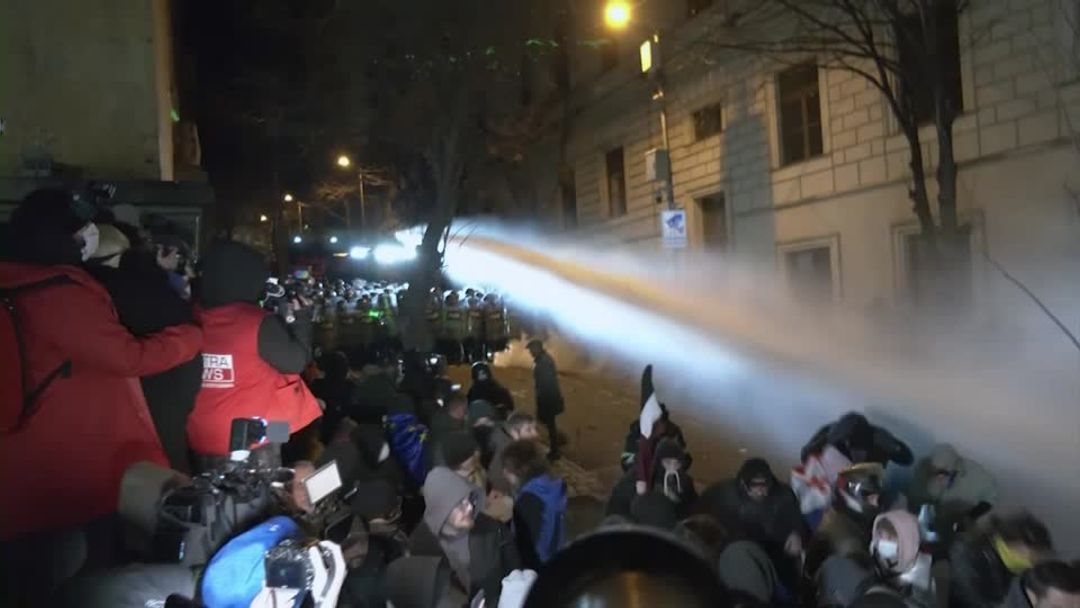 Protesters clash with Georgian police over government's EU application ...