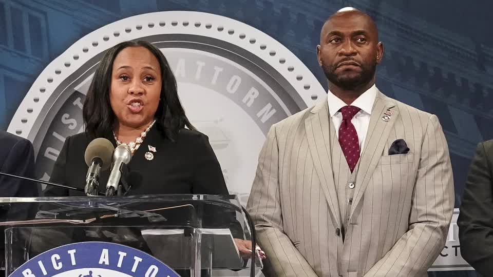 Georgia appeals court disqualifies Fani Willis in Trump case | Reuters