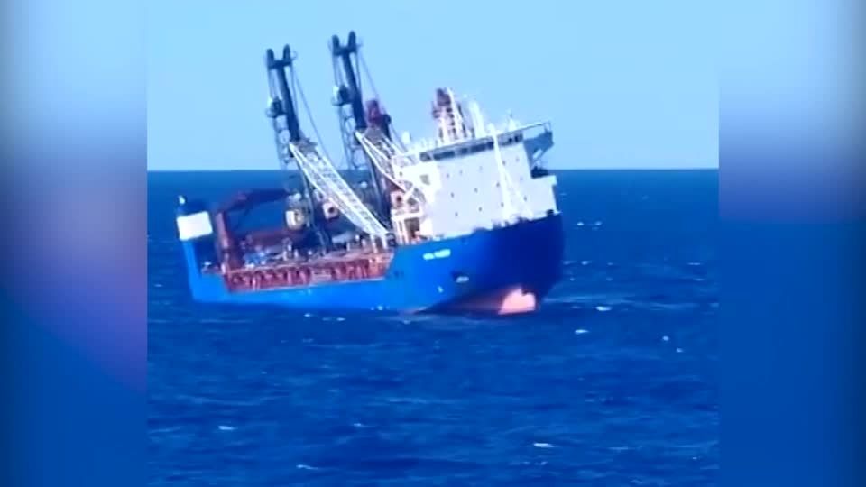 映像：ロシア貨物船の沈没、「テロ行為」による爆破が原因＝通信社