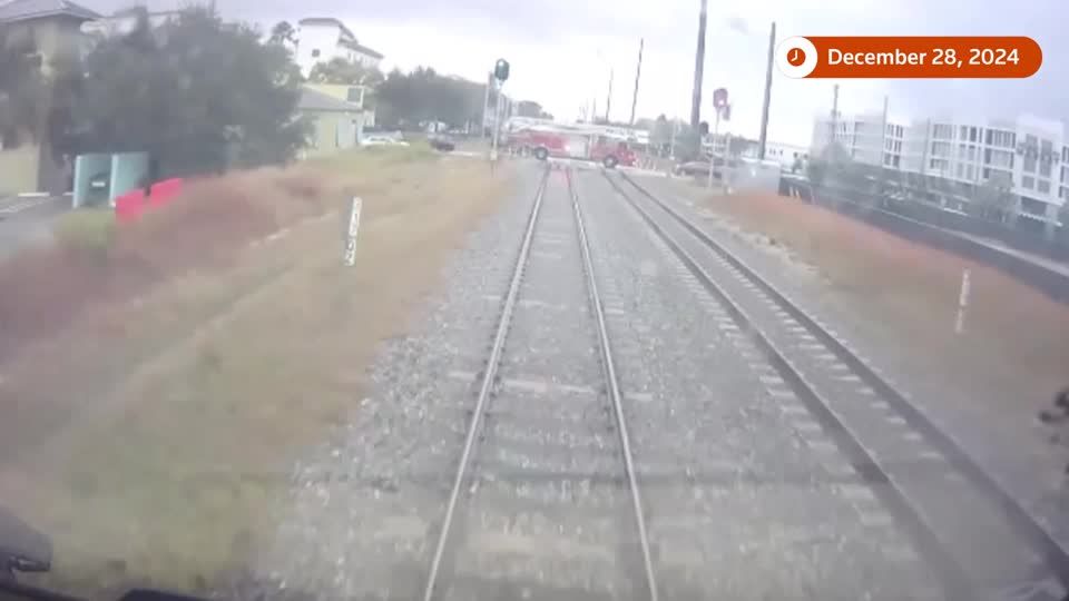Train dashcam shows moments before fire truck collision in Florida ...