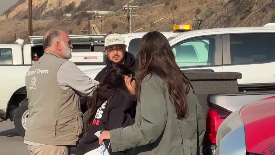 Chef Jose Andres brings food relief to LA wildfire victims | Reuters