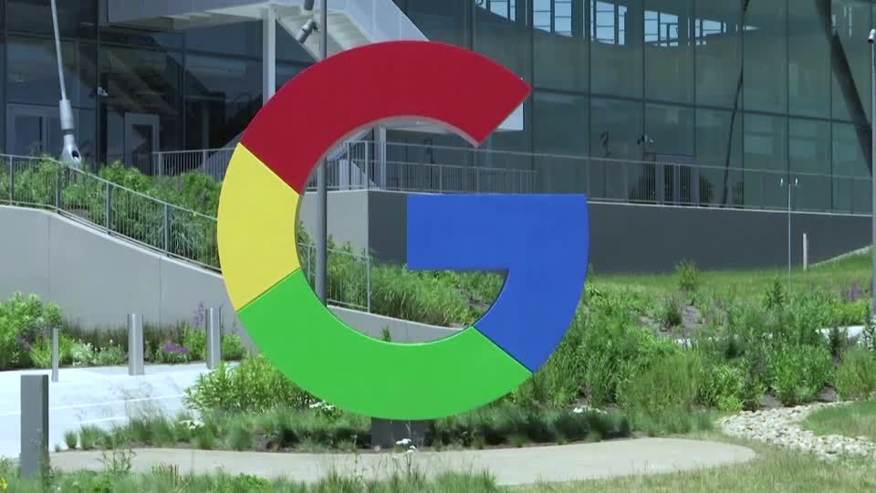 Alphabet plans massive capex hike, reports cloud revenue growth