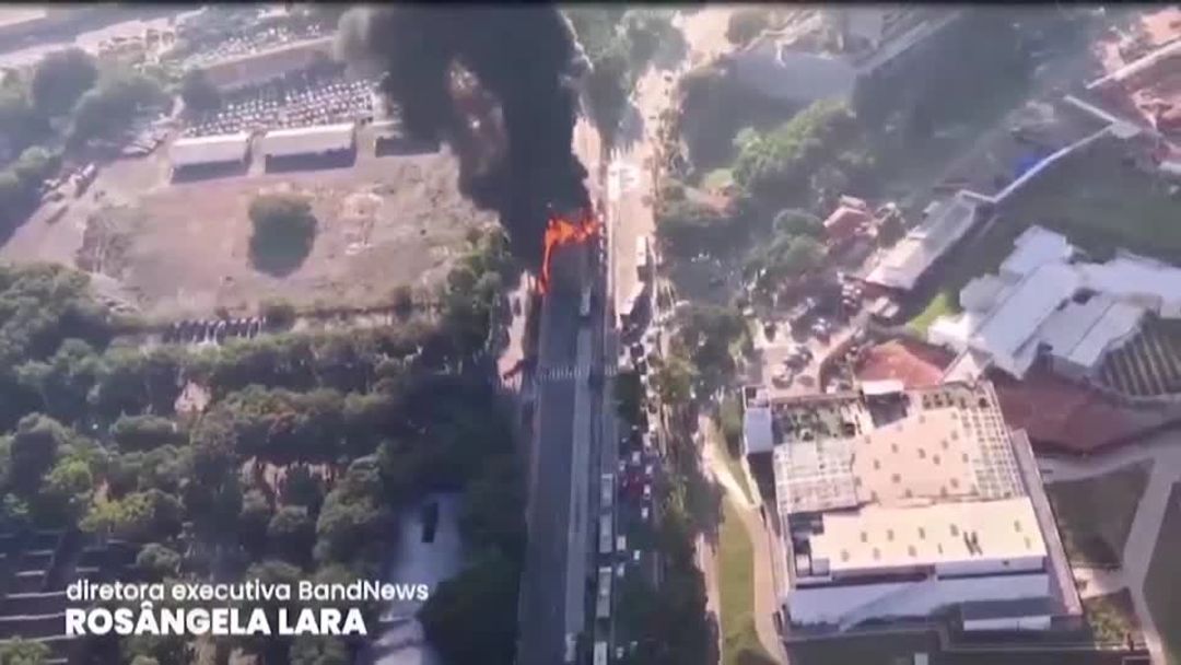Two dead as small plane crashes into bus on busy Sao Paulo avenue | Reuters