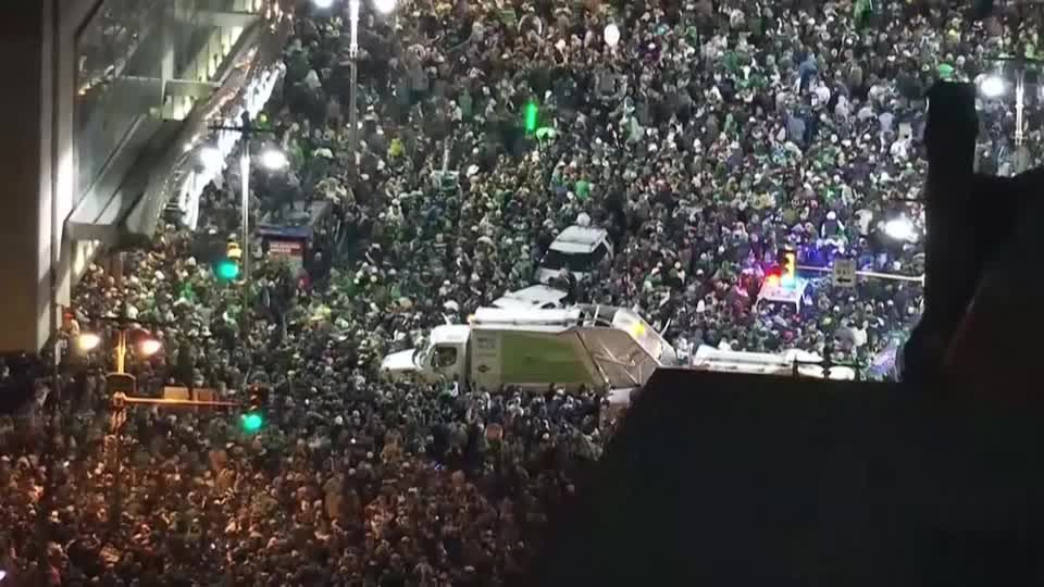 Eagles fans fill streets of Philadelphia after Super Bowl victory | Reuters