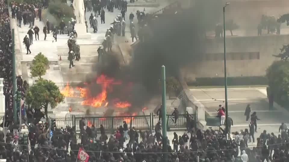 Protesters throw petrol bombs during protest in Athens