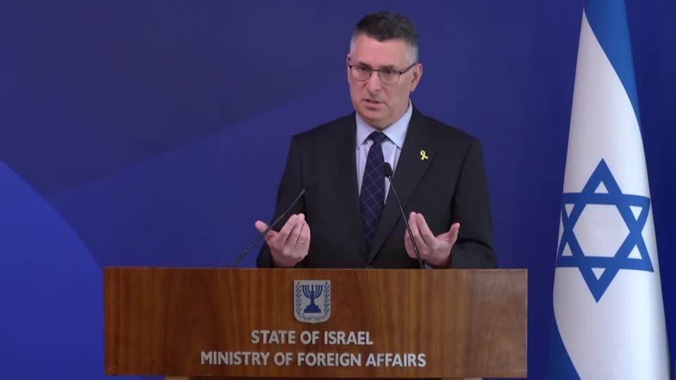 Israel demands Hamas commit to free hostages to extend Gaza truce | Reuters
