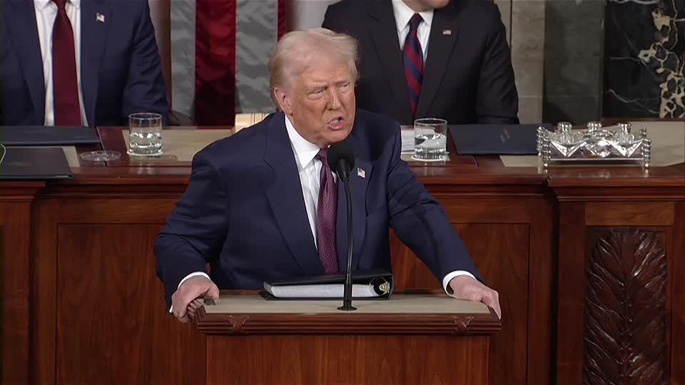Trump says Japan, South Korea want to partner on Alaska pipeline | Reuters
