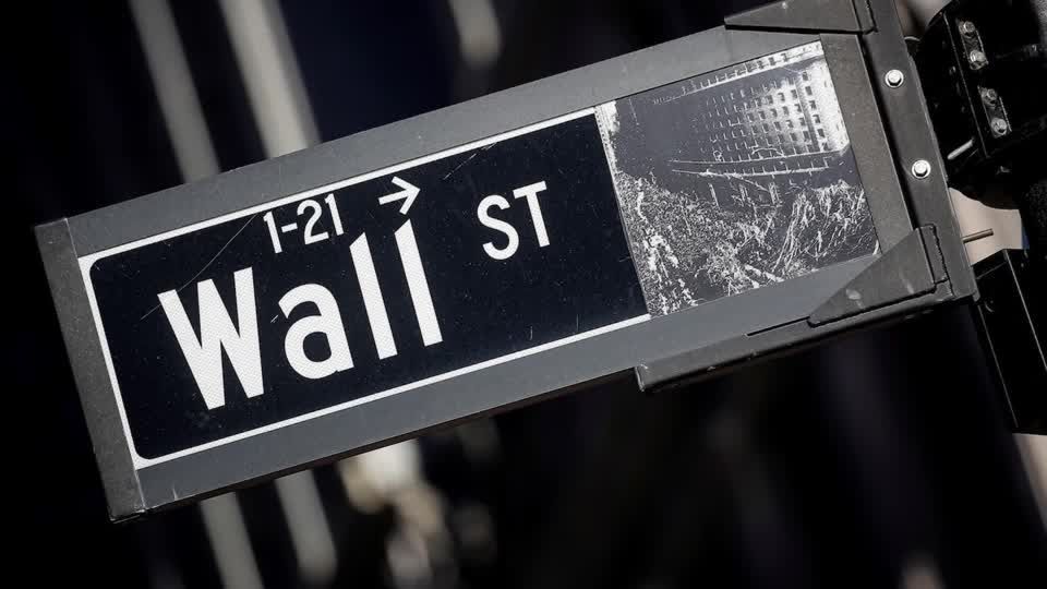 Asian stocks slide amid $4 trillion rout on Wall Street | Reuters