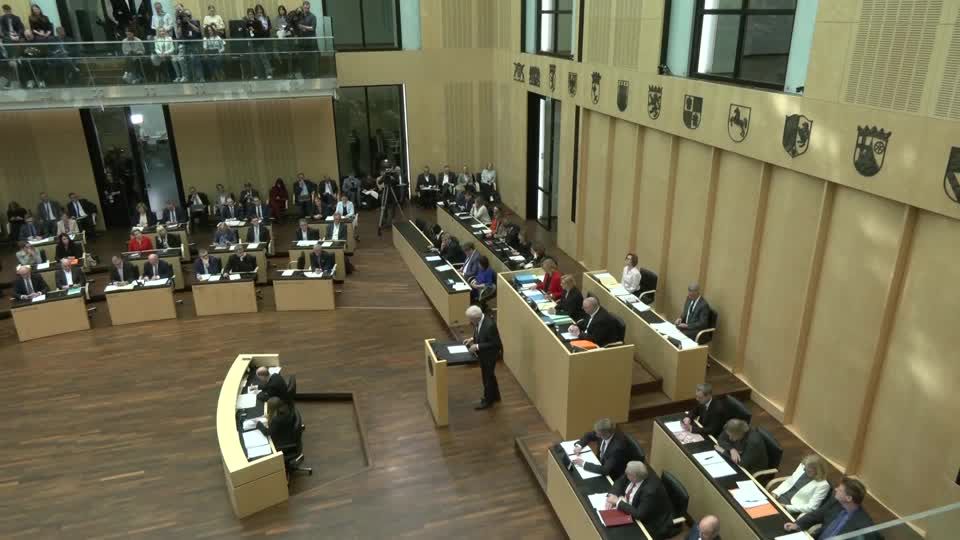 German upper house of parliament clears borrowing bonanza