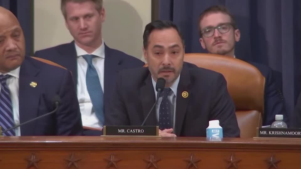 'A lie to the country' that no classified info leaked, says Rep. Castro