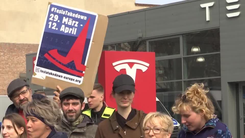 Protesters rally against Elon Musk at Berlin Tesla showroom | Reuters