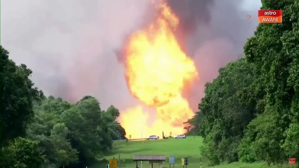 Gas pipeline leak sparks massive fire near Kuala Lumpur, dozens injured ...