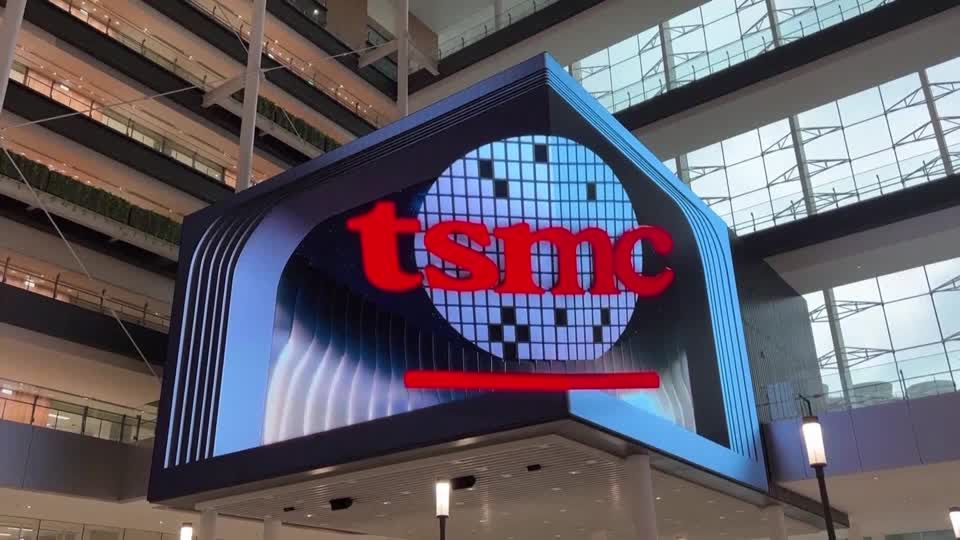 Chip titan TSMC beats forecasts, but tariff fears loom | Reuters->
