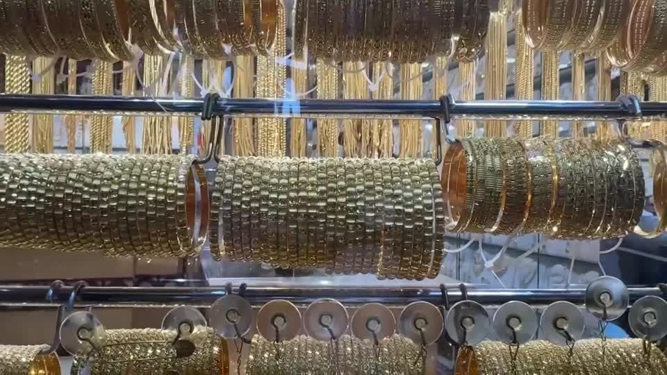 Gold soars past $3,200 as trade war deepens, dollar loses ground