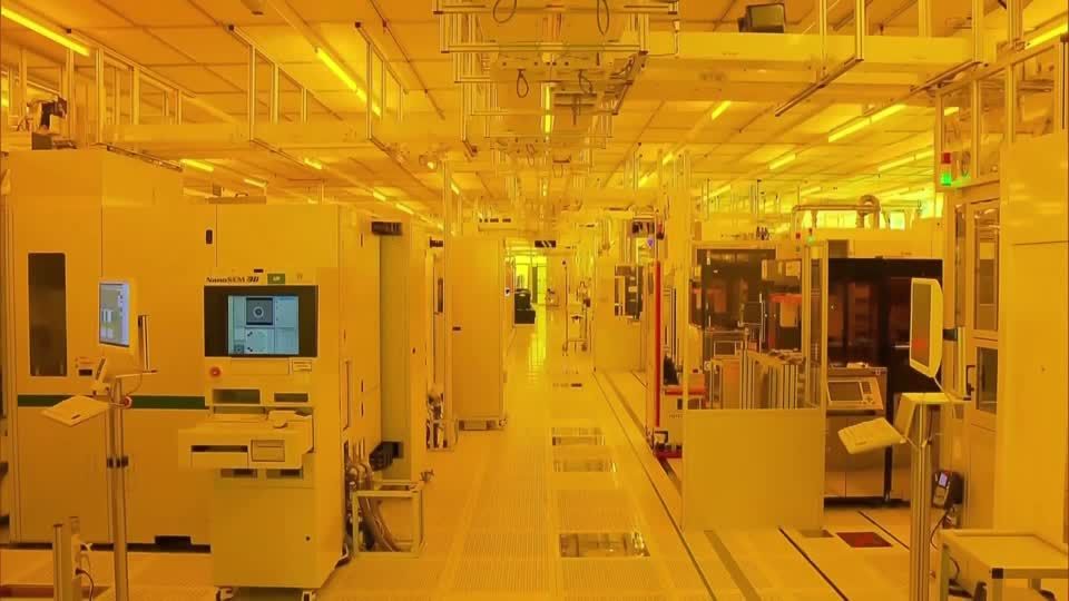 TSMC's outlook upbeat as strong AI demand offsets tariff worries | Reuters